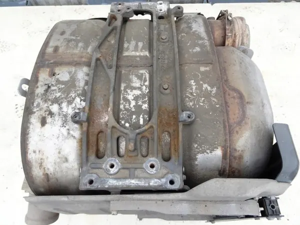 Katalysator OEM 22396038 für Renault Trucks image 4