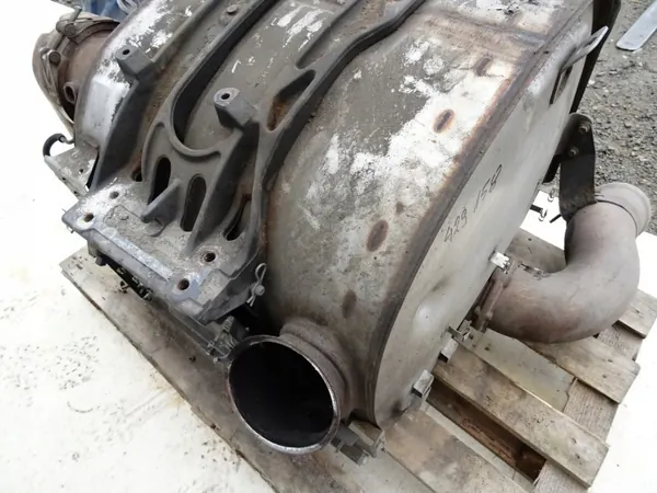 Katalysator OEM 22396038 für Renault Trucks image 7