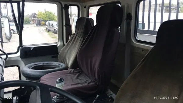 Cabina completa con interior para Volvo FL 6 image 9