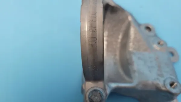 Mercedes W206 C200 Kiinnitystuki OEM A6542031601 image 7