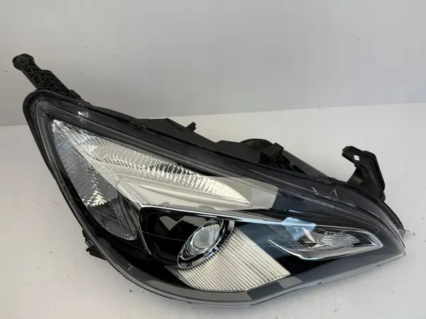 OPEL ASTRA J GTC Oikea Etureflektori image 2