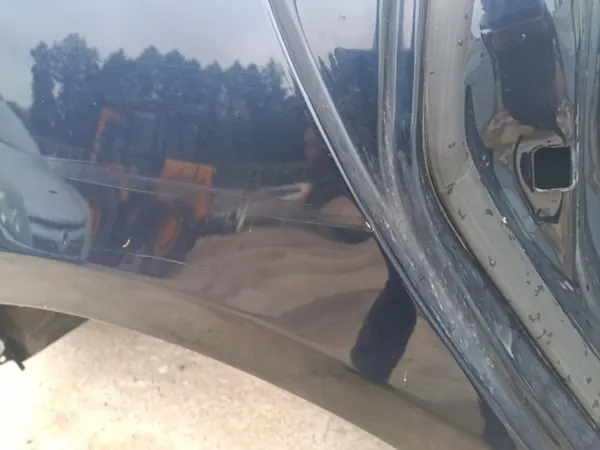 Tesla Model S Heck rechts Kotflügel OEM 14082 image 3