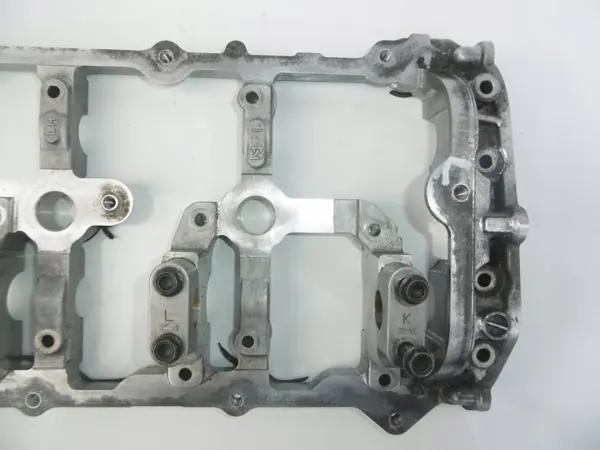 Infiniti OE Sylinterikansiokehys Vasen 3.7 V6 image 6