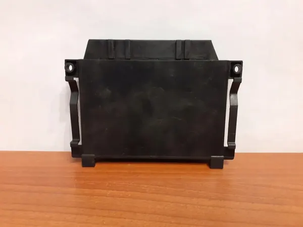 Ordinateur de boîte Mercedes-Benz d'occasion OEM 3285 image 3