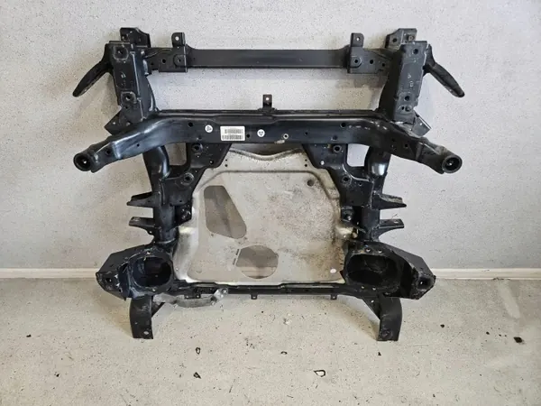 Poutre d'essieu avant OEM 6799718 pour BMW X5 E70/X6 E71 image 2