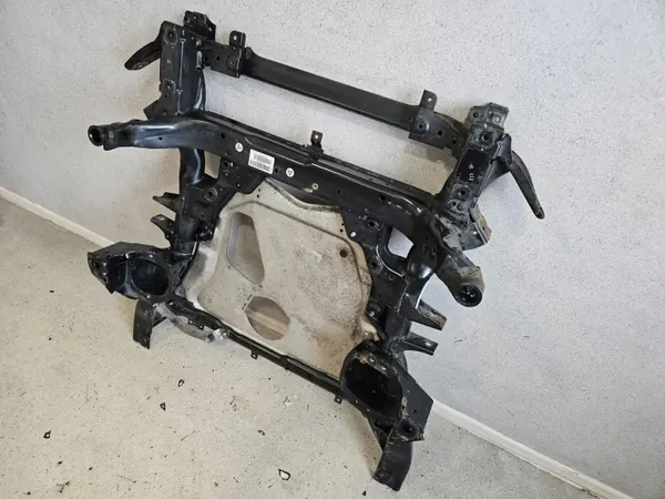 Poutre d'essieu avant OEM 6799718 pour BMW X5 E70/X6 E71 image 5