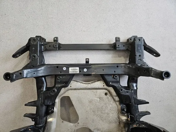Poutre d'essieu avant OEM 6799718 pour BMW X5 E70/X6 E71 image 7