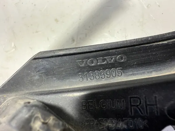 VOLVO S90 V90 16- Supporto Telaio Fari Destro OEM image 3