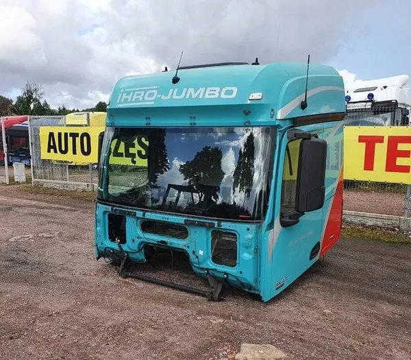 Cabina Mercedes ACTROS MP4 Big Space OEM 2500 BDF image 4