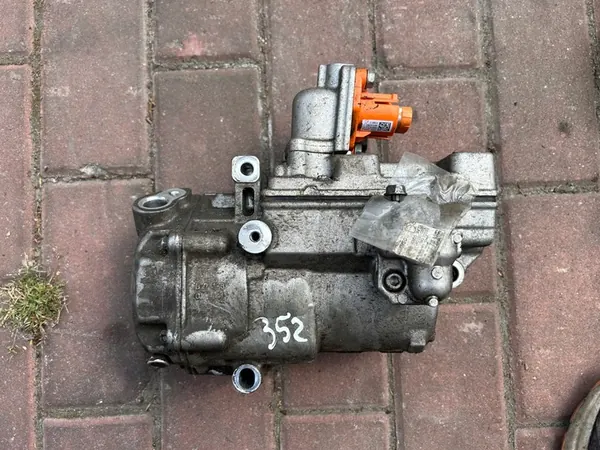 Compressore Aria Condizionata Renault 926003NF0A image 2