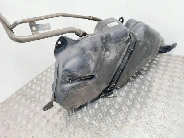 Brandstoftank Ford Focus 2019 OEM JV619P860 image 5