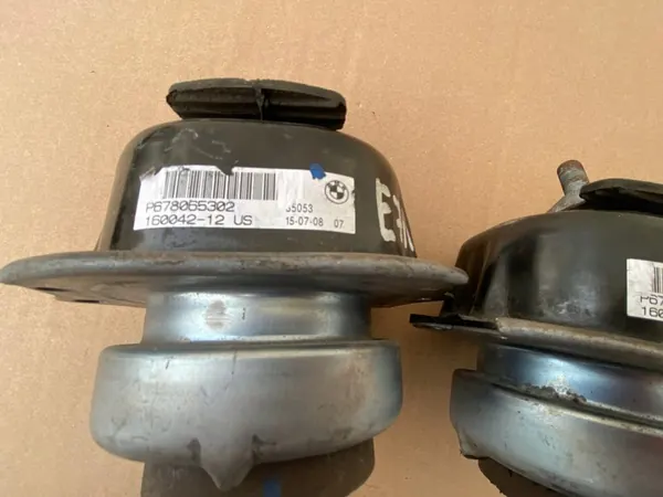 Supporti motore sinistro destro per BMW X5 X6 E70 E71 E72 F15 F16 image 6