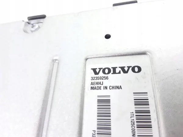 Polestar 2 Verstärker OEM 32359256 - Gebraucht image 5