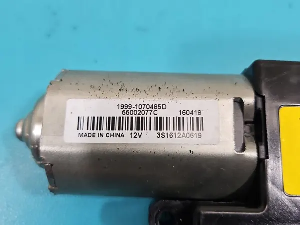 Motor Techo Plegable OEM 55002077C Kia Sorento III image 4