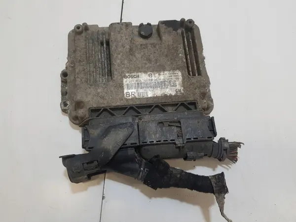 Moottoritietokone OEM 0281012549 Opel Zafira B:lle image 2