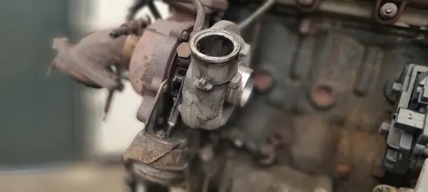 Turbo para Iveco Daily IV 06-14 2.3 HPI 136CV image 2