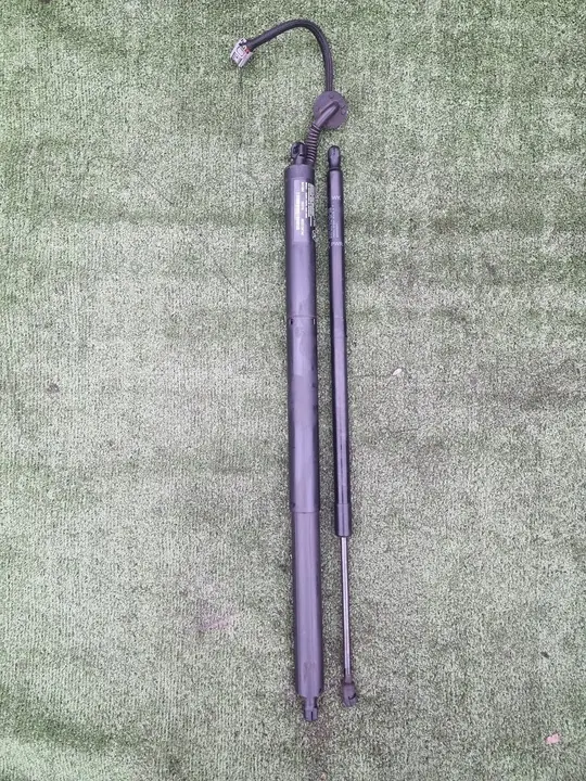 Baklucka aktuator JEEP GRAND CHEROKEE WK2 68231347AC image 6