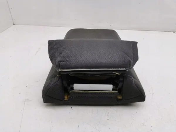 Accoudoir arrière Saab 9-5 2005 OEM AMD134153 image 4