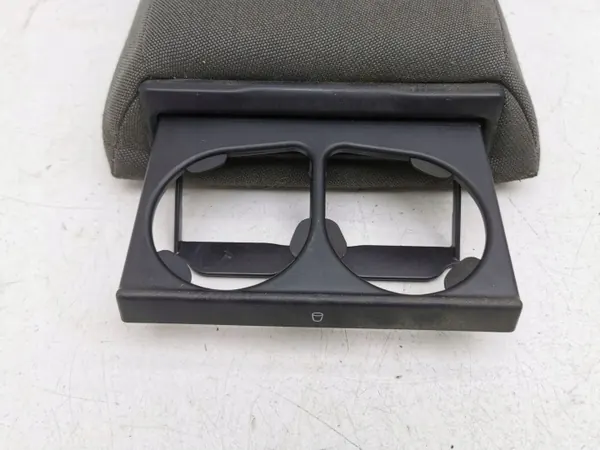 Accoudoir arrière Saab 9-5 2005 OEM AMD134153 image 6