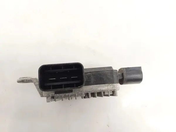 Kia OE Kühlerlüftersteuergerät OEM 25385-D9000 image 3