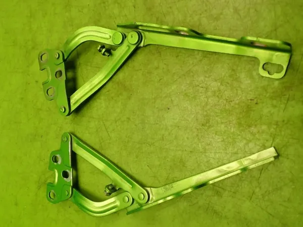 Motorhaubenscharniere Set OEM 13311902 für Opel Corsa D image 5