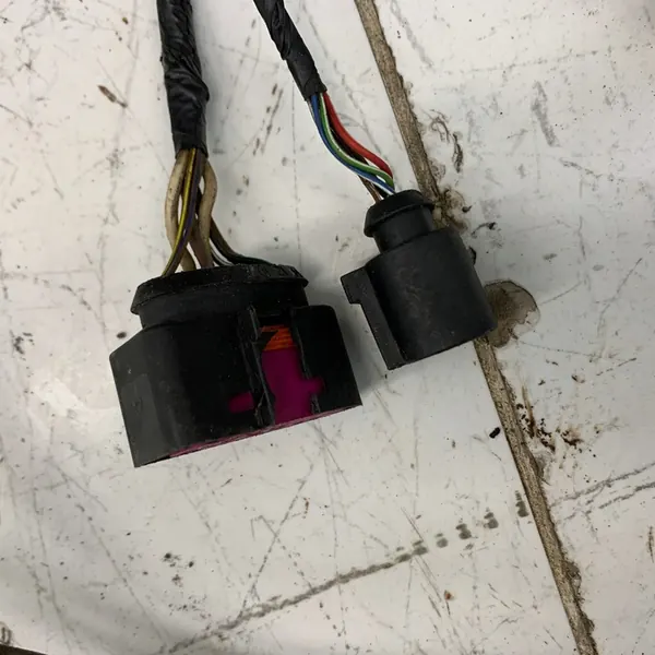 Paraurti con sensori PDC per VW Passat B6 2005-2010 image 8