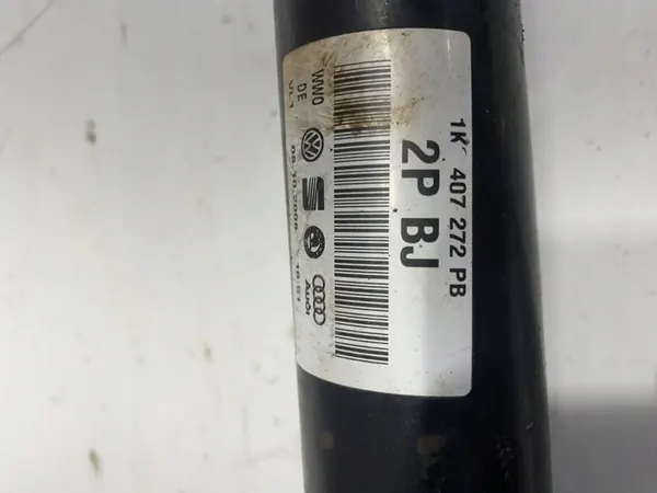 Höger fram drivaxel VW Golf VI 1.4 TSI image 3