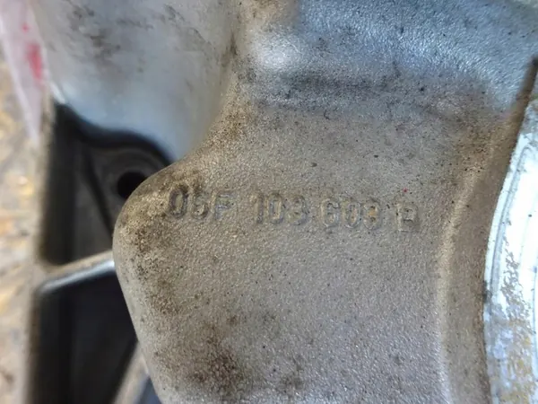 OLJEFAT AUDI A3 8P 06F103603B image 9