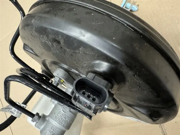 OEM R2X6-2B195-AC Servo e Bomba Travão para Ford Courier image 8