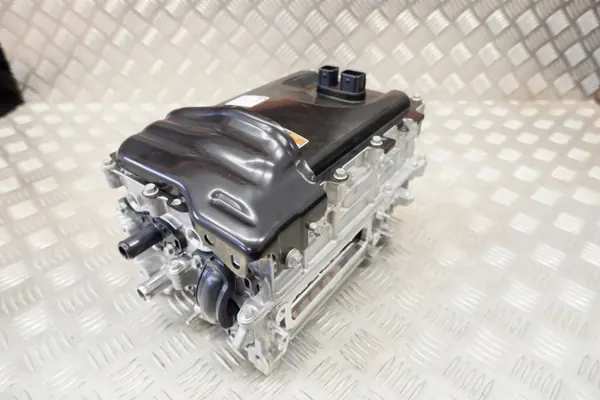 Toyota Inverter OEM G9200K0011 voor Yaris Hybride image 2