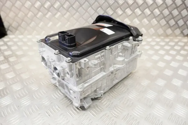 Toyota Inverter OEM G9200K0011 voor Yaris Hybride image 3