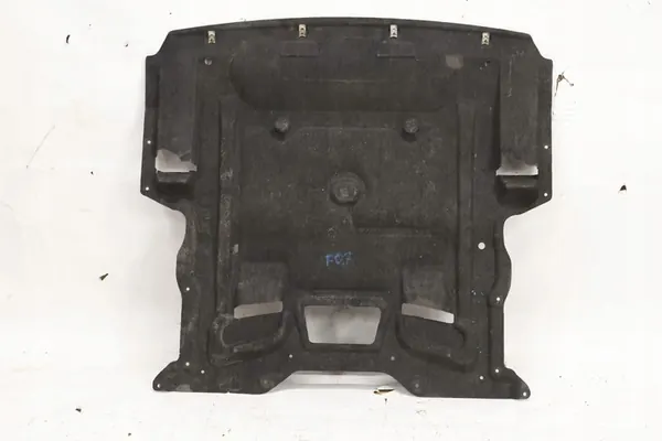 BMW 5 F10 F11 2016 Motor Undertray image 2