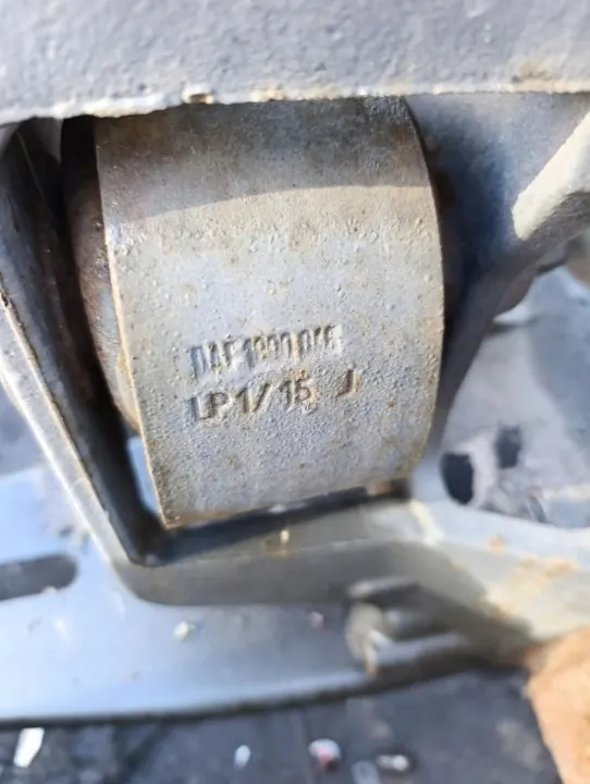 Mola de lâmina 1890092 para DAF XF 106 - Usado image 3