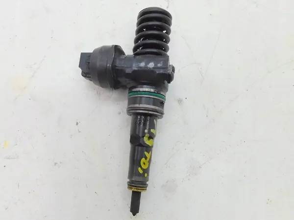 Injetor VW PASSAT B5 FL 1.9 TDI 038130073AB image 8