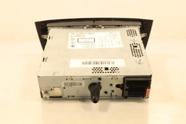 Radio Fiat Punto Evo OEM 7355539210 - Occasion image 7