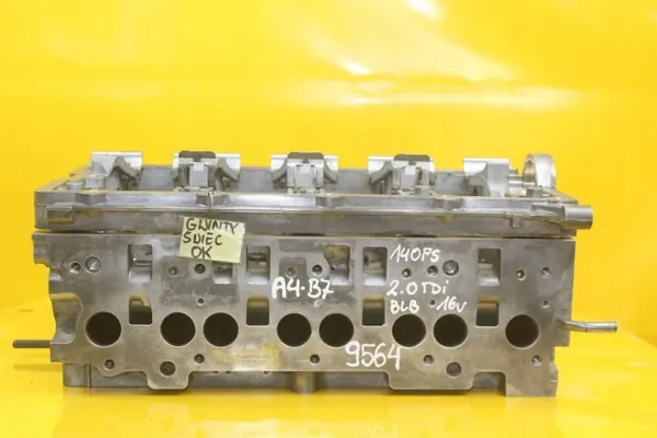 Moottorin Sylinterikansi OEM 03G103373A Audi A4 B7 image 5