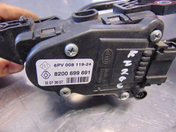 Pédale d'accélérateur Renault Kangoo OEM 8200699691 image 5