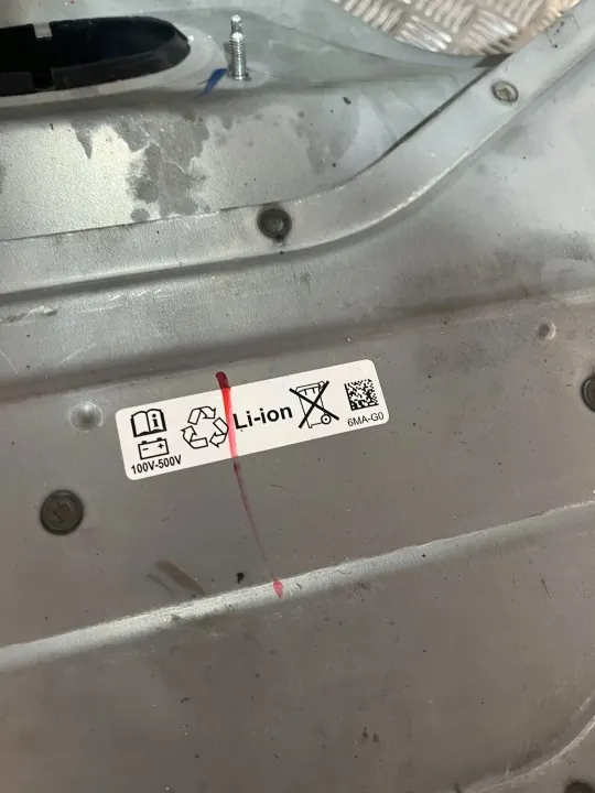 Batería Honda OEM 1E100-6MA-J011-M1 - 10Ah Usada image 3