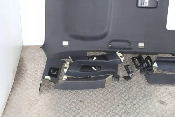 Plafonnier LUBOS pour BMW X5 E53 3.0L Diesel image 2