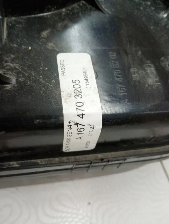 AdBlue tankpomp OEM 1674708202 Mercedes GLE image 4