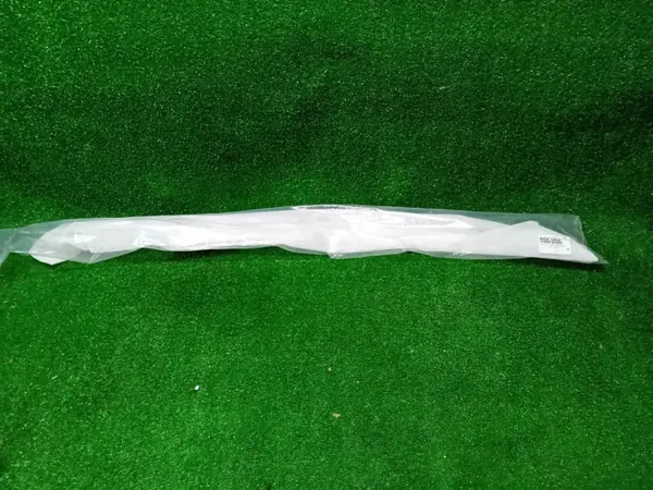 OEM 86696G4620 Moldura Cromada Parachoques Trasero Hyundai i30 image 4