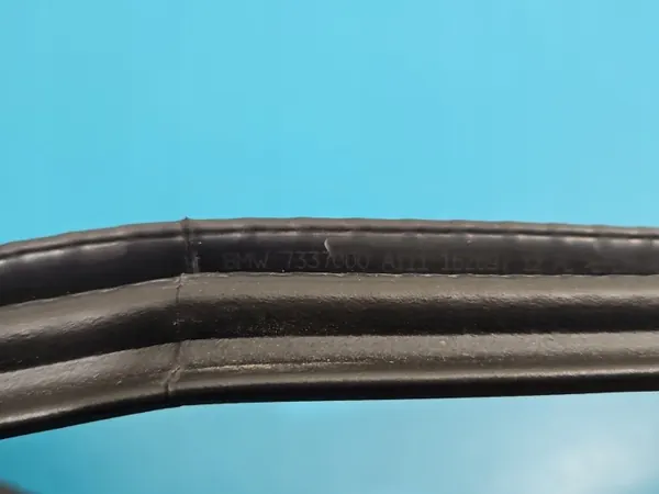 OEM 7337000 voorste rechter deurrubber voor BMW G30 image 4