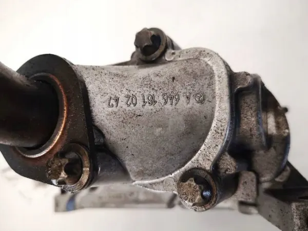 Bomba de óleo Mercedes Sprinter OEM a6461810247 2009 2.2L image 3