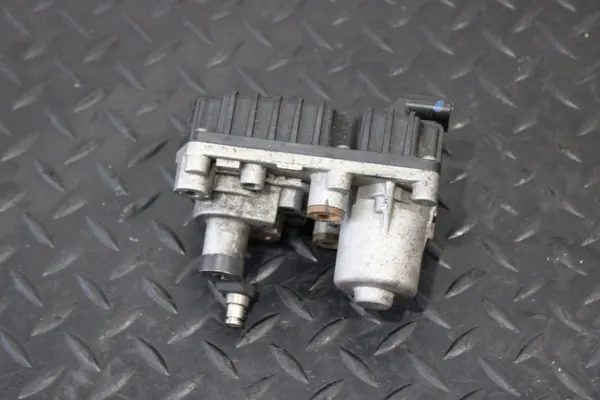 Actionneur de Turbo Hyundai Tucson III image 1