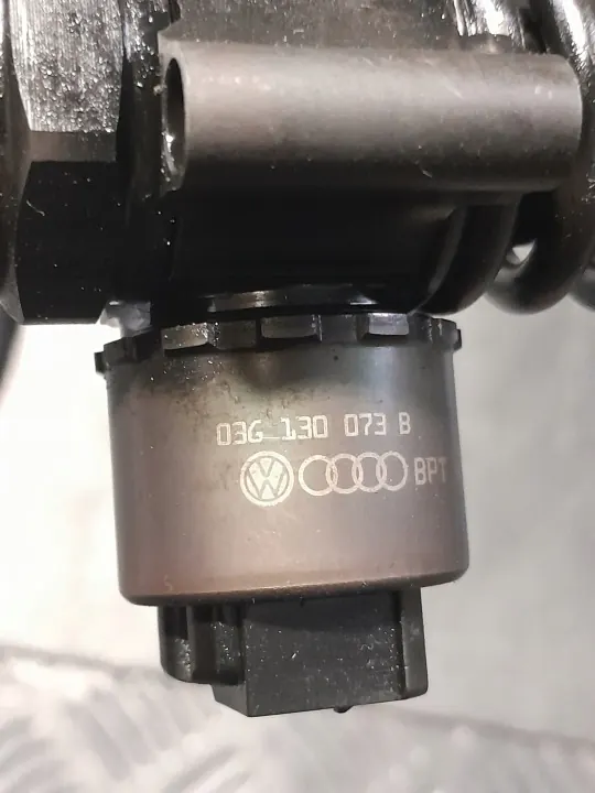 Gebrauchte VW Jetta 1.0 TDI 140PS Einspritzpumpe OEM 036130073B image 6