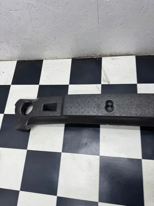 Etupuskuri Imu Volvo XC40 2017-2024 31449345 image 4