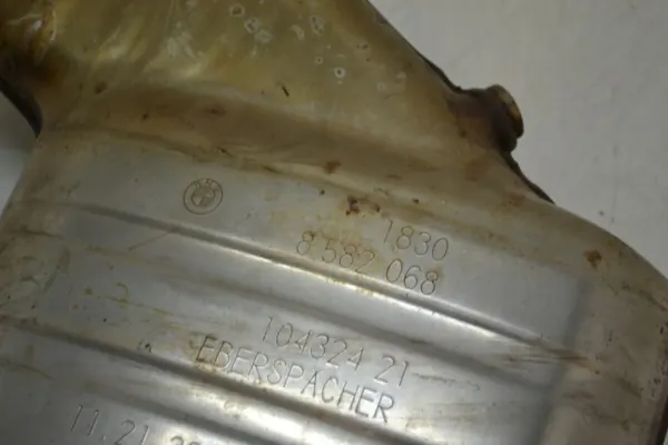 DPF-Katalysator OEM 8582068 für BMW 7er G11 G12 image 8