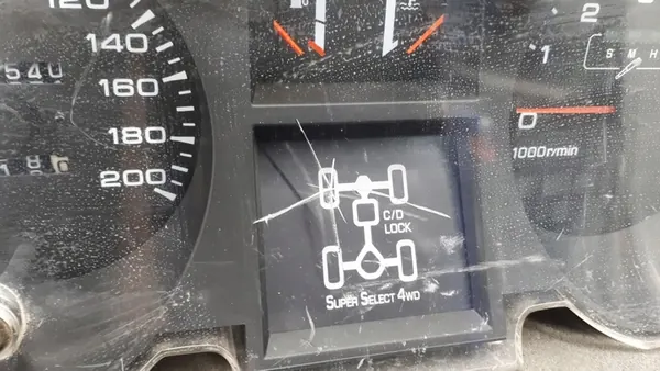 Mitsubishi Pajero II 2.8 TD Speedometer MR298409566 image 2