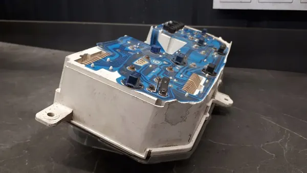 Mitsubishi Pajero II 2.8 TD Speedometer MR298409566 image 8