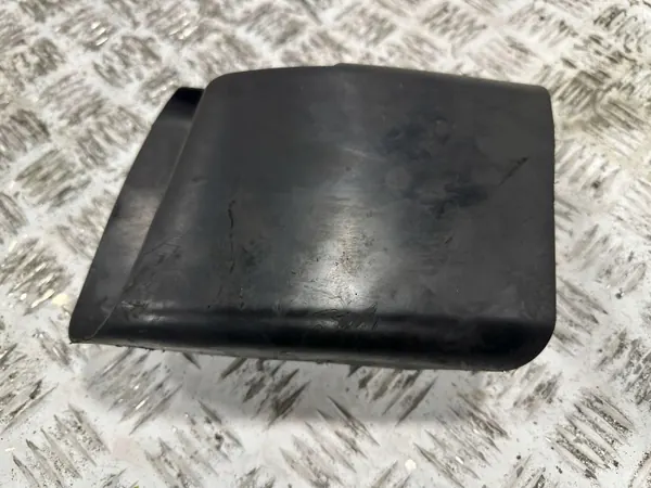 OEM 84781211 Jarrun jäähdytysilmanotto Corvette C8 image 5